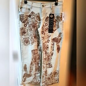 YOYO Bleach Blue Stretch Jeans or Capris